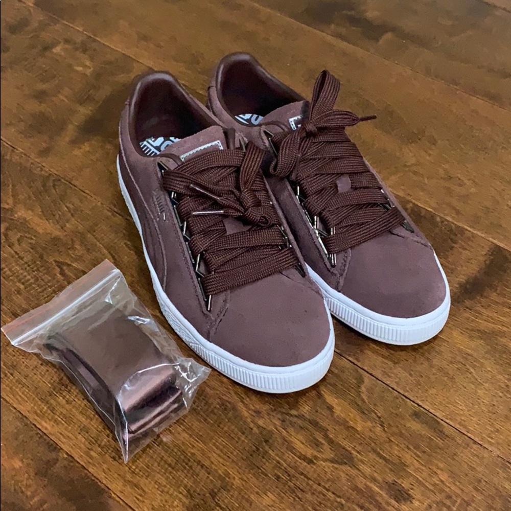 Puma: Women’s suede tennis shoe